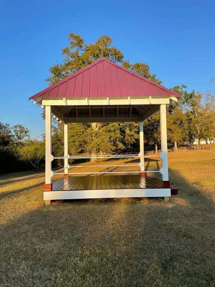 Custom landscape design in Enterprise, AL - Hero Handyman/Lawncare