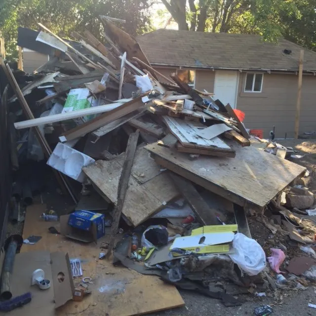 Trusted lawn mowing service with custom design across San Luis Obispo, CA - Heroes2Hire