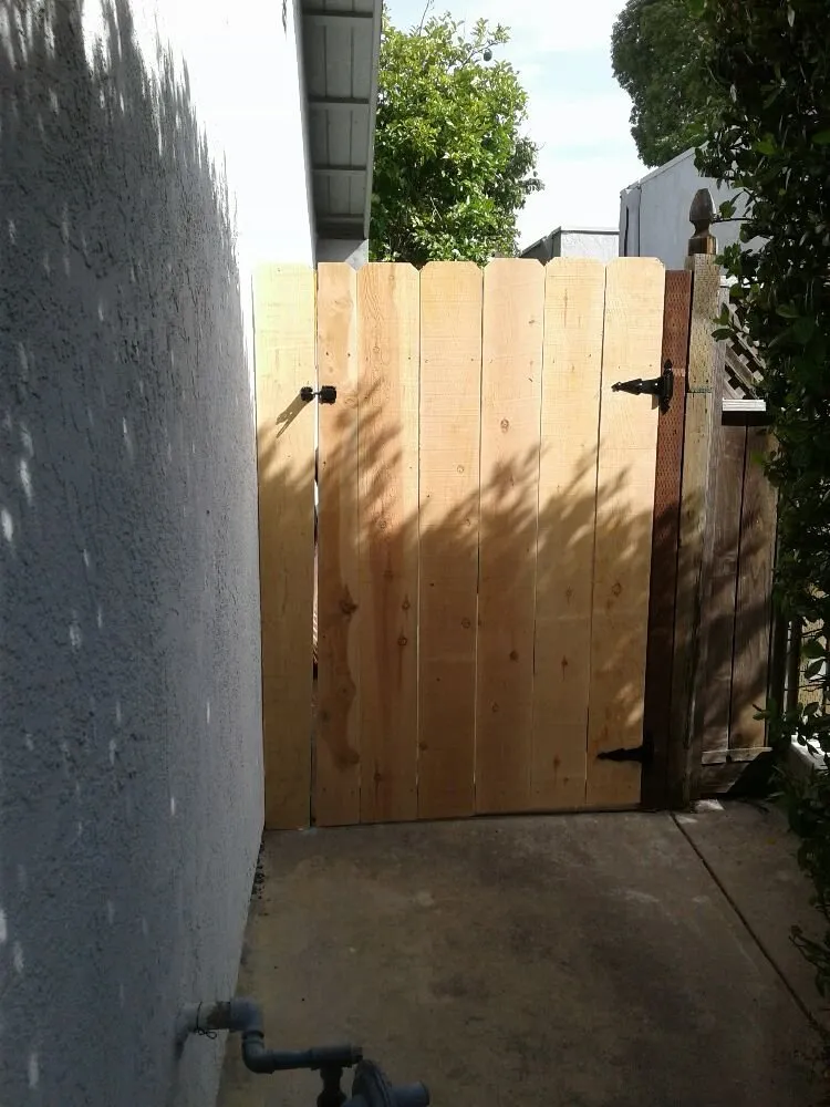 Affordable lawn care service with custom design across San Luis Obispo, CA - Heroes2Hire