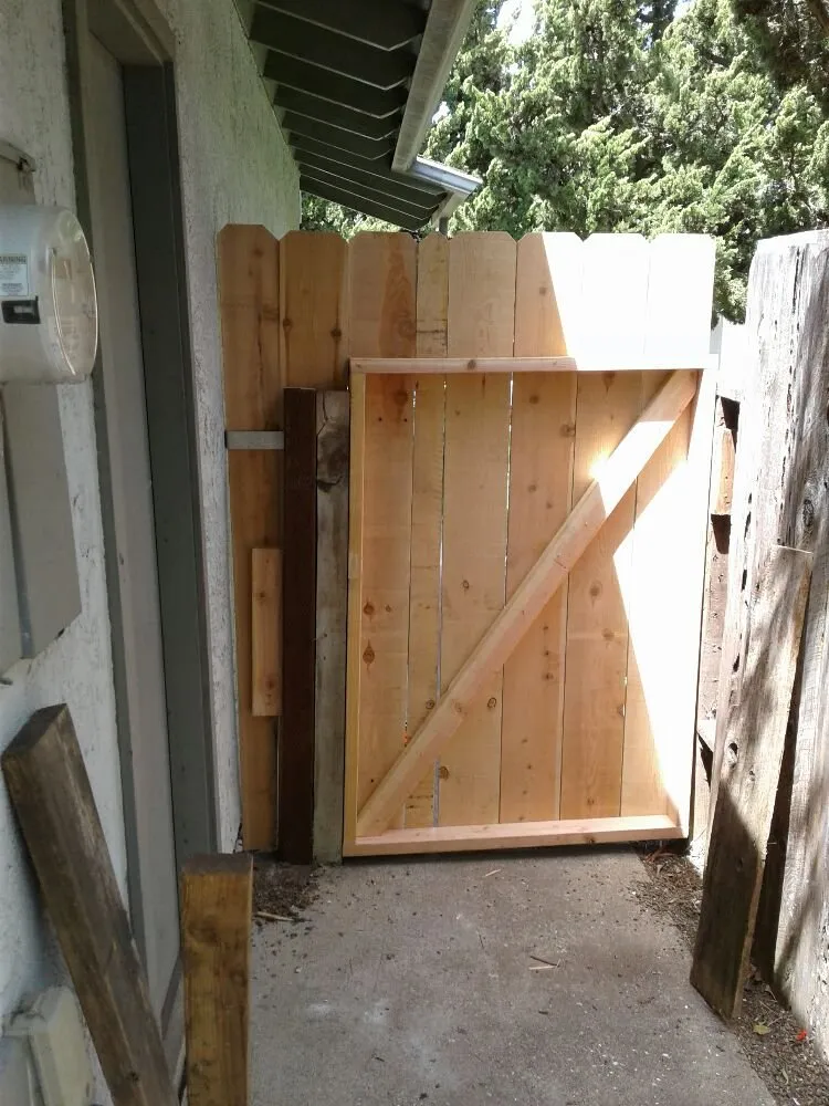 Custom lawn care service for homes in San Luis Obispo, CA by Heroes2Hire