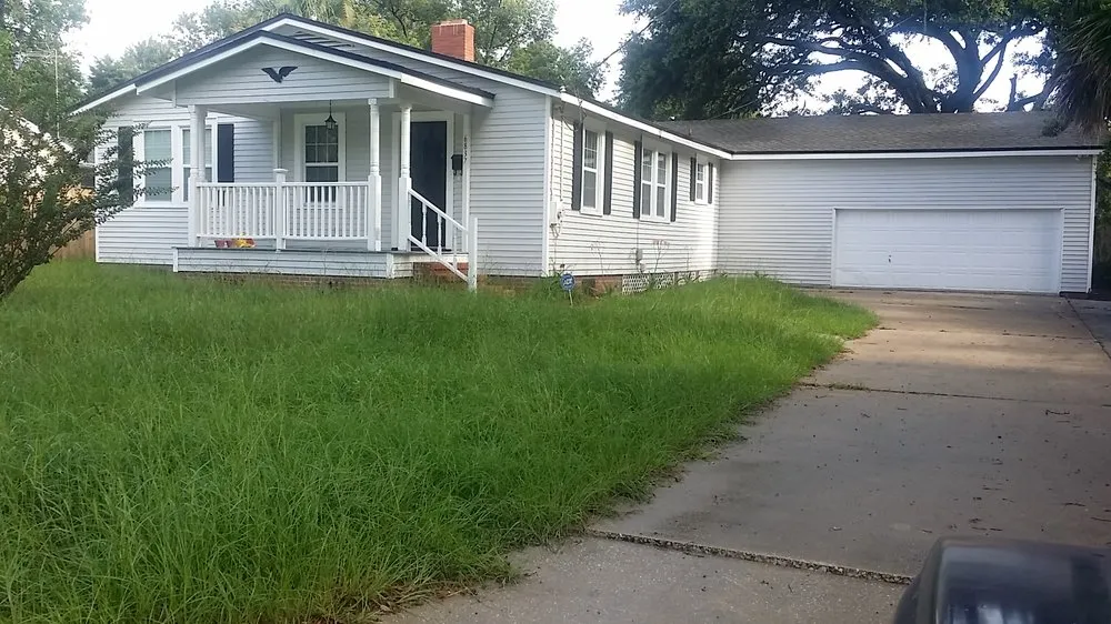 Affordable lawn mowing service near you across Jacksonville, FL - Heroic Landscapes