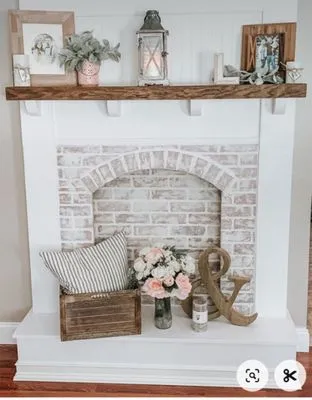 Hero's Handyman & Maintenance Services Logo