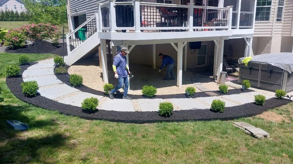 Affordable lawn care service experts serving New Carrollton, MD - Herrera & Sons Landscaping