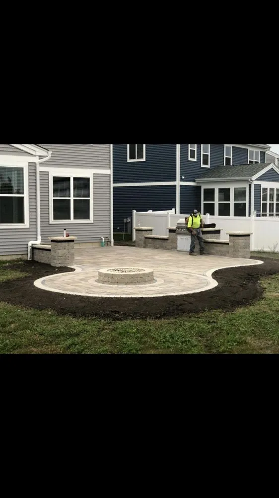 Affordable lawn mowing service in Round Lake Beach, IL - Herrera and Sons Landscaping