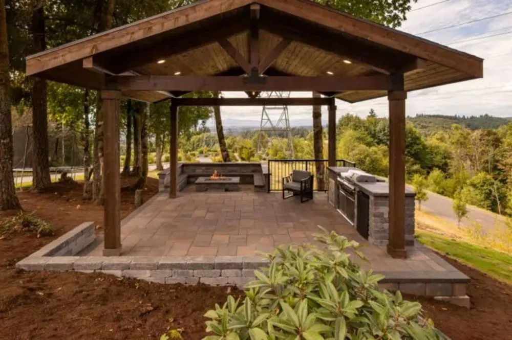 Professional landscape design in Bellevue, WA - Herrera Hardscapes