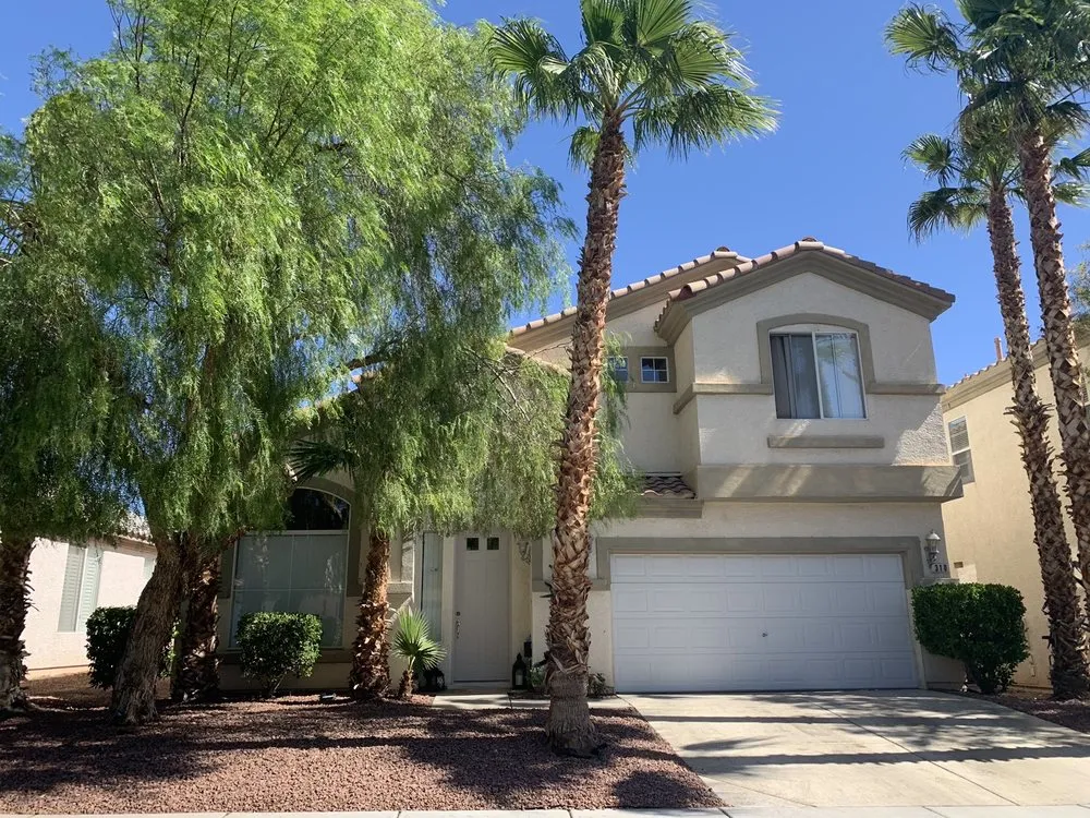 Expert outdoor landscaping experts serving Las Vegas, NV - Herrera Landscape