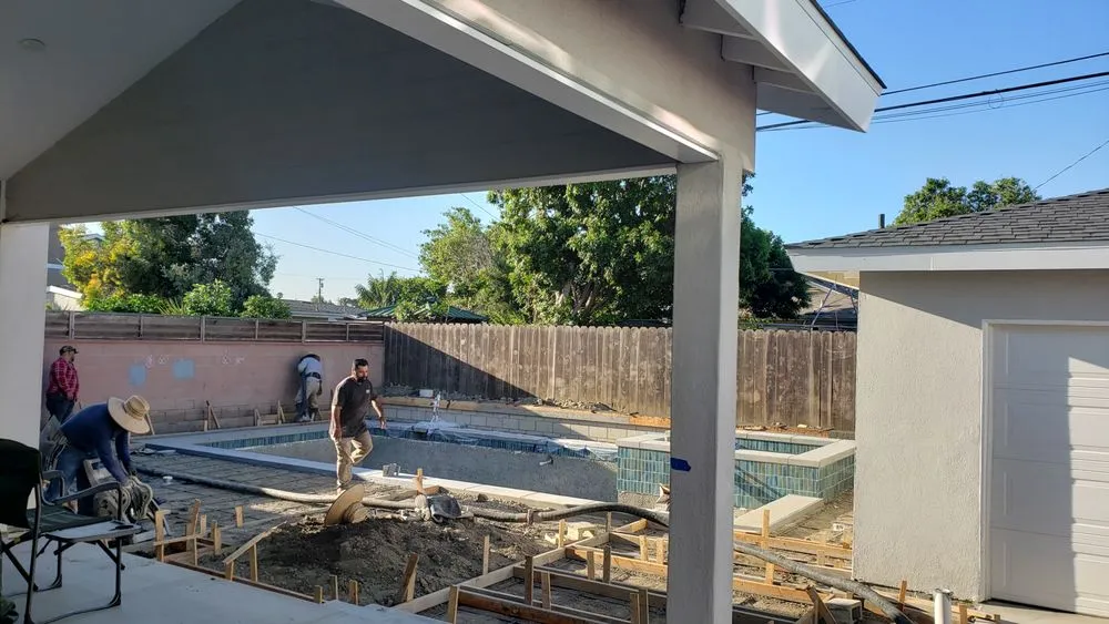 Professional yard maintenance in Santa Fe Springs, CA - Herrera Lawn & Tree Maintenance