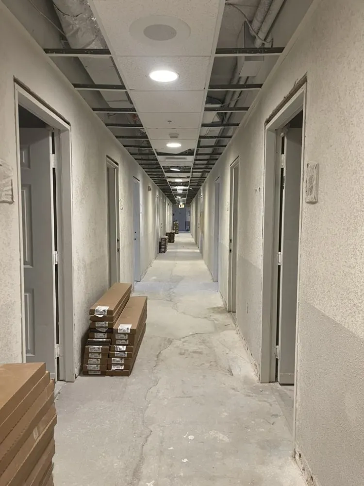 Professional yard cleanup service for residential properties in Oklahoma City, OK by Herrera Painting & Lawn Service