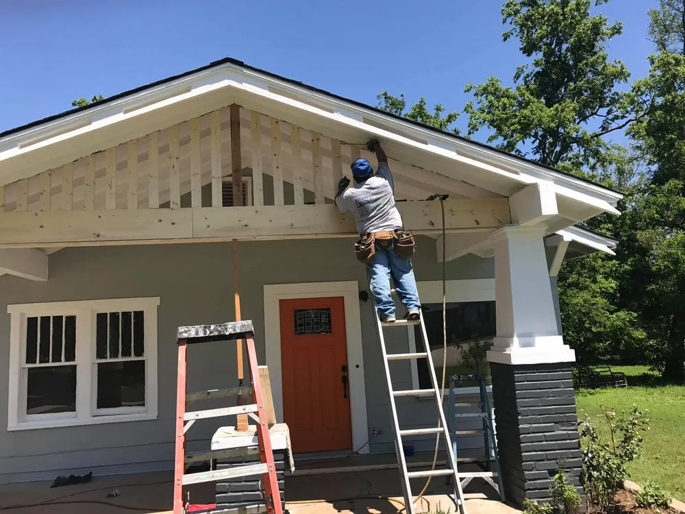 Local lawn mowing service experts serving Oklahoma City, OK - Herrera Painting & Lawn Service