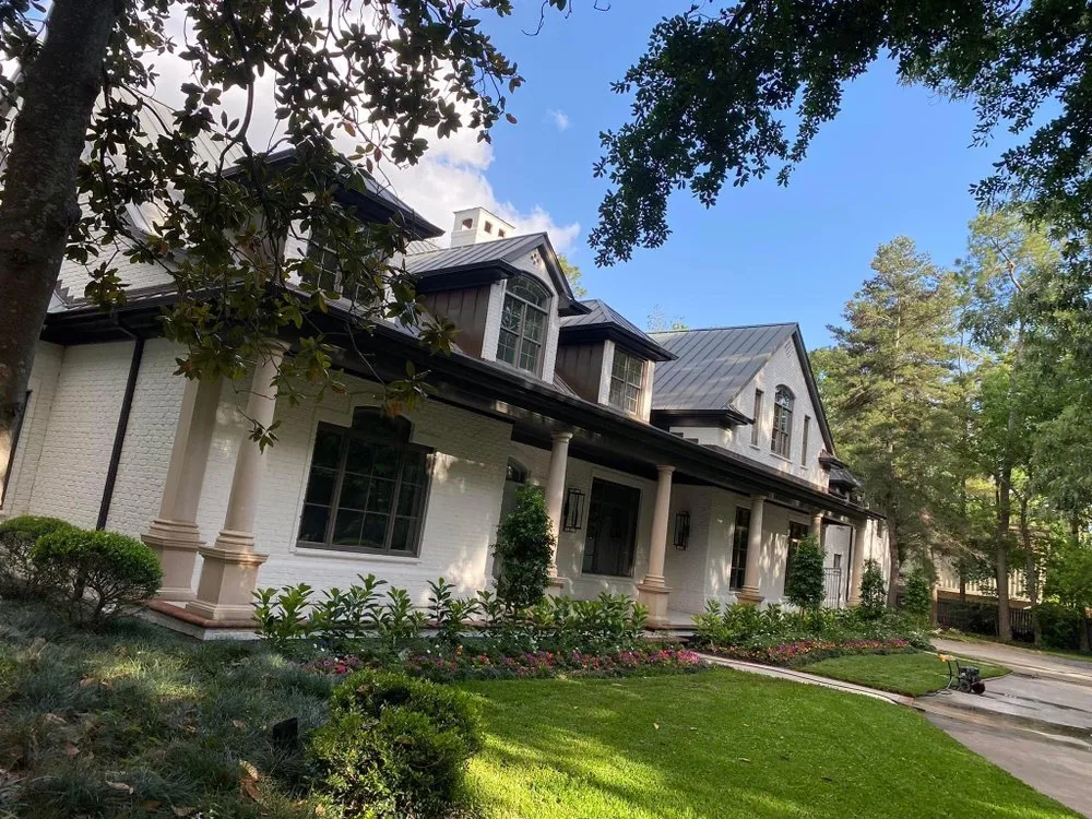 Trusted yard cleanup service for residential properties in Houston, TX by Herrera’s Landscaping