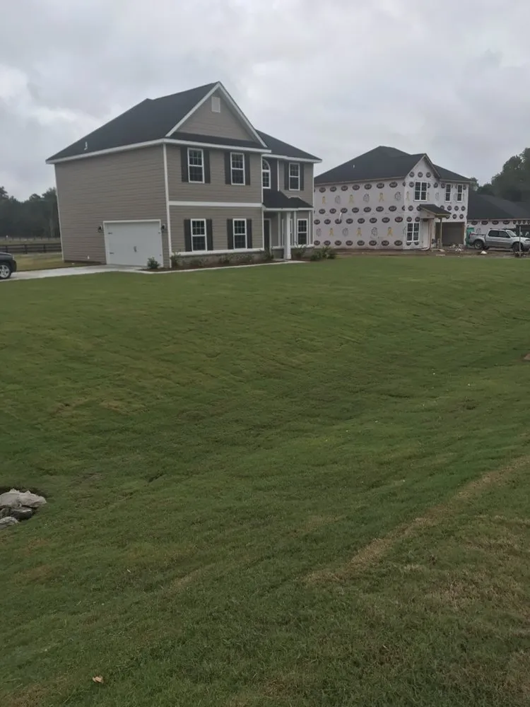 Top-rated yard maintenance in Allenhurst, GA - Herrington Enterprises Landscapes & Designs