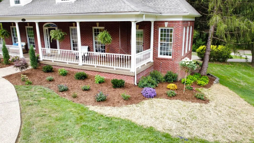Affordable outdoor landscaping in Louisville, KY - Hess's Landscaping & Lawn Services
