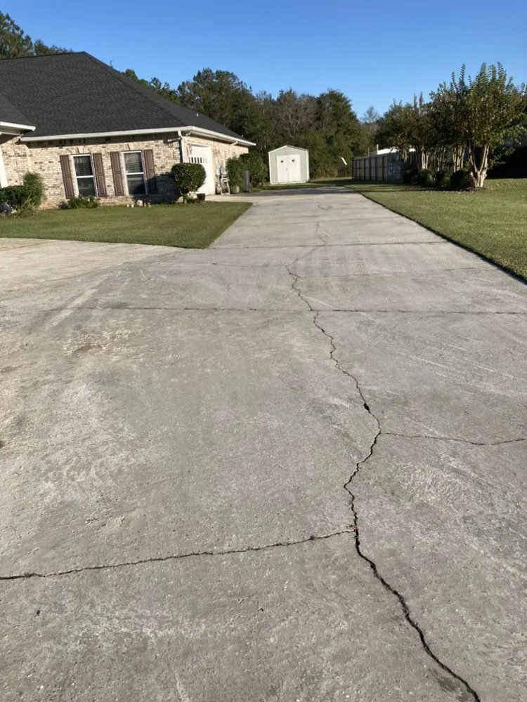 Local garden landscaping for homes across Gulfport, MS - Hester Pressure Washing