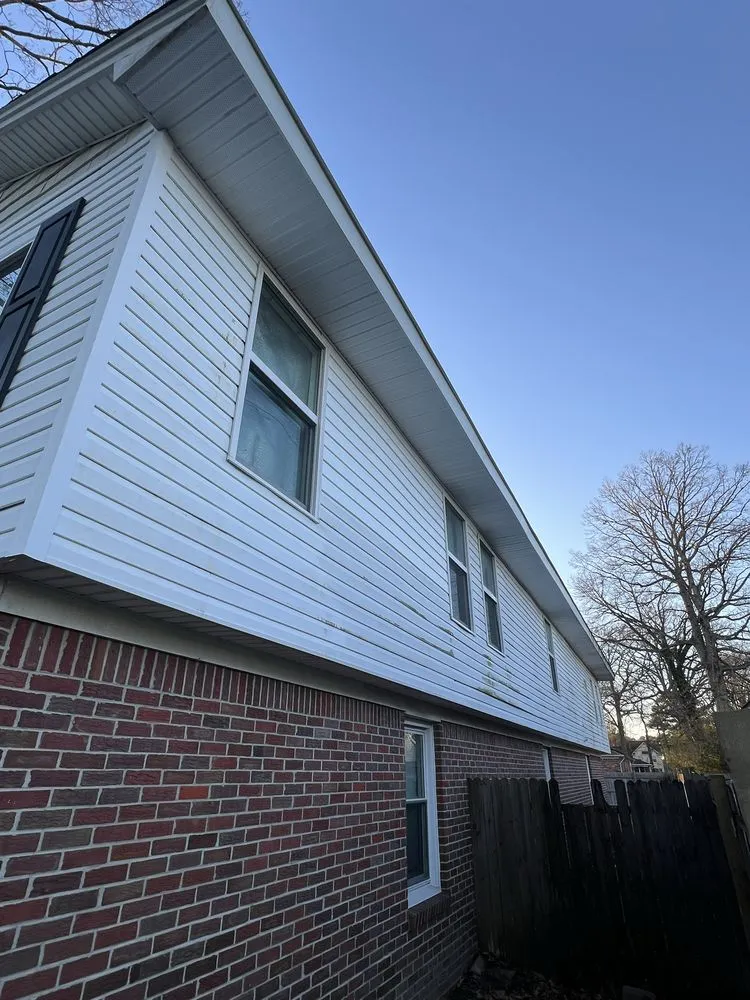 Top-rated yard cleanup service in Newport News, VA - Hewitt & Son