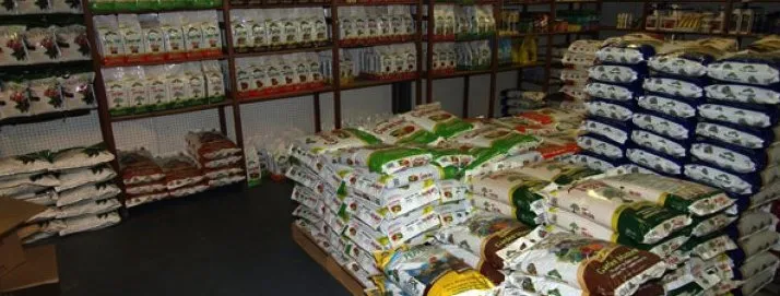 Custom landscaping services in Glenmont, NY by Hewitt's Garden Centers - Glenmont