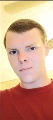 Hewitt's Lawn Care Logo