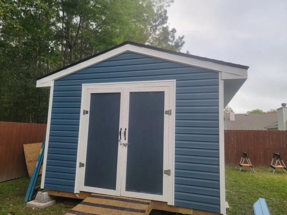 Reliable lawn care service in Ocean Springs, MS by Hey Cuz Maintenance