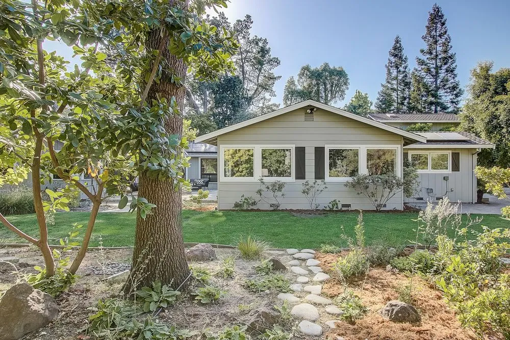 Professional residential landscaping near you across Oakland, CA - Hey Nice Garden