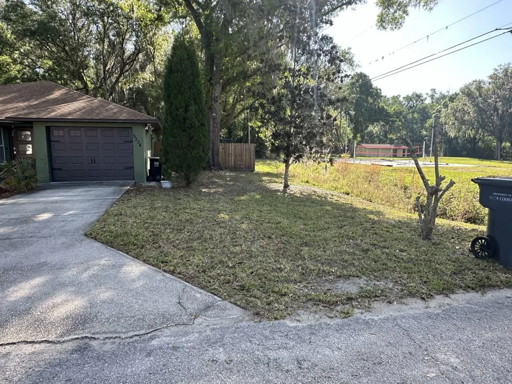 Local yard maintenance in Lakeland, FL - Hey Nice Lawn Landscape & Design