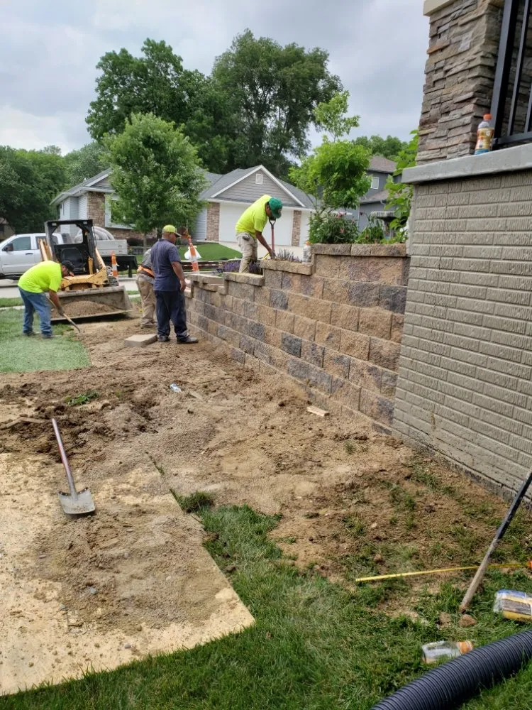 Top-rated garden landscaping in Omaha, NE - H&g Contracting Services