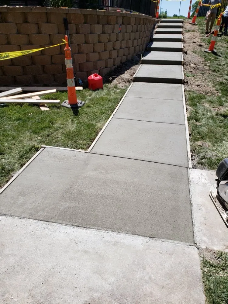 Affordable yard cleanup service in Omaha, NE by H&g Contracting Services