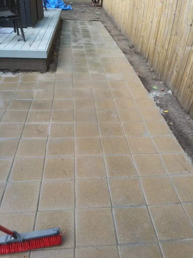 Trusted residential landscaping experts serving Mishawaka, IN - HG Fencing And Decking