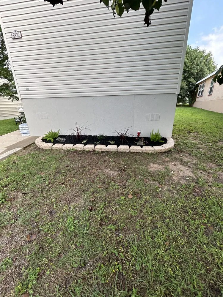 Custom lawn mowing service in Manor, TX - HG Lawn And Landscape