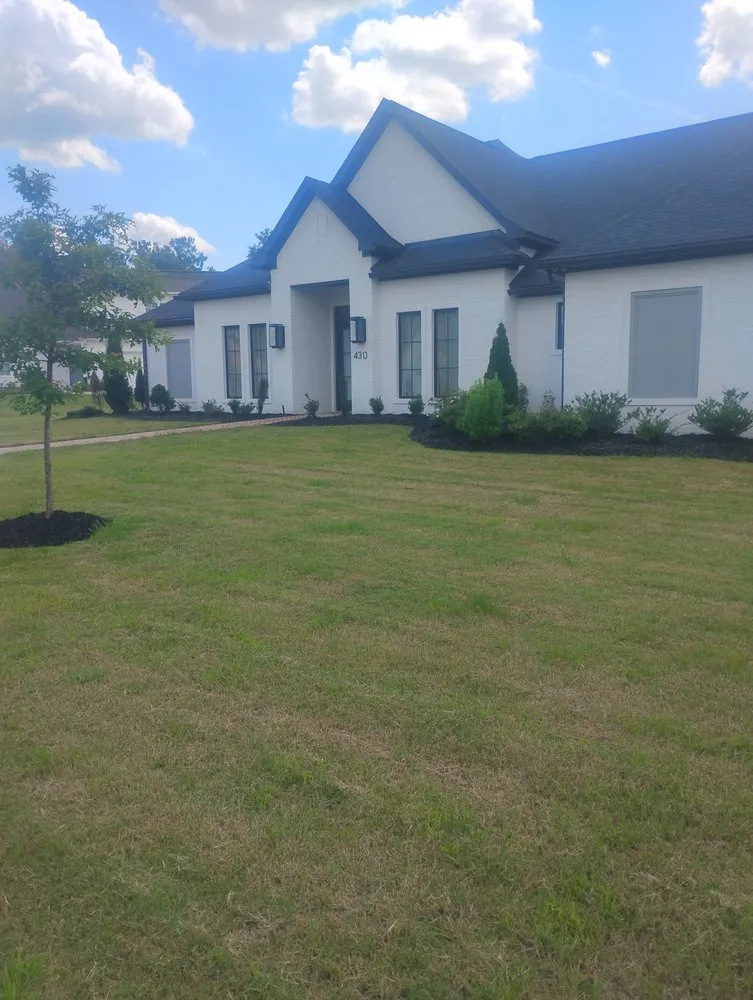 Affordable landscape design experts serving Canton, MS - Hg lawn and Tree