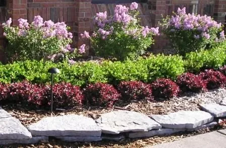 Custom landscaping services for beautiful yards in Leesburg, VA by HGB Landscaping