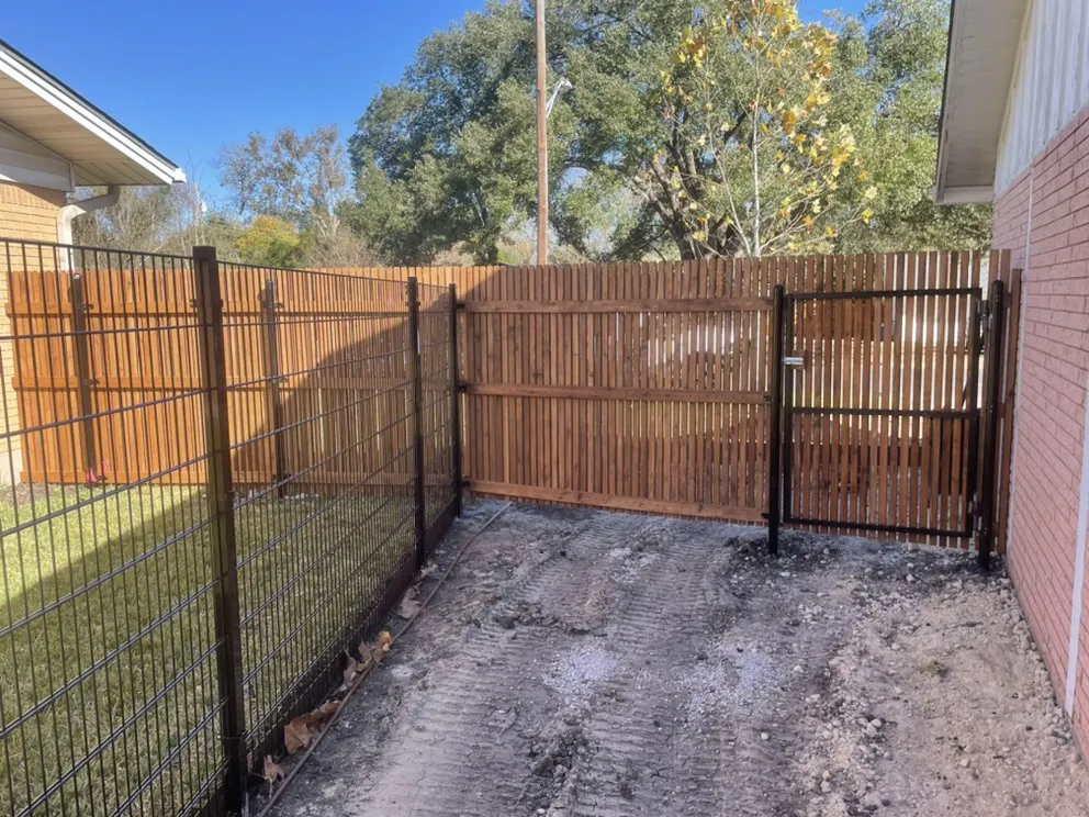 Local garden landscaping in Georgetown, TX - H&H Fencing