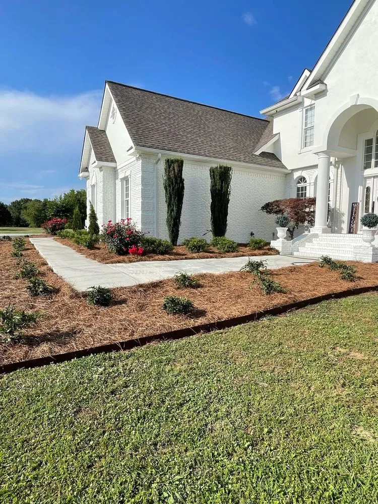 Local lawn care service experts serving Good Hope, AL - H&H Landscape