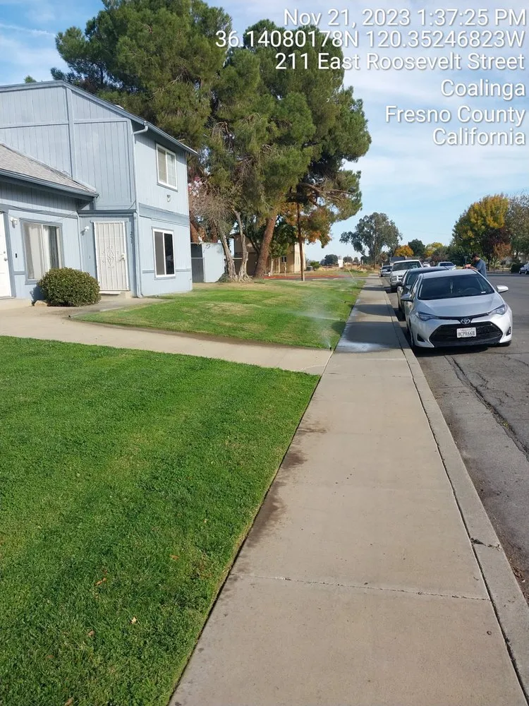 Custom yard cleanup service in Coalinga, CA by H&H Landscaping lawn service plus