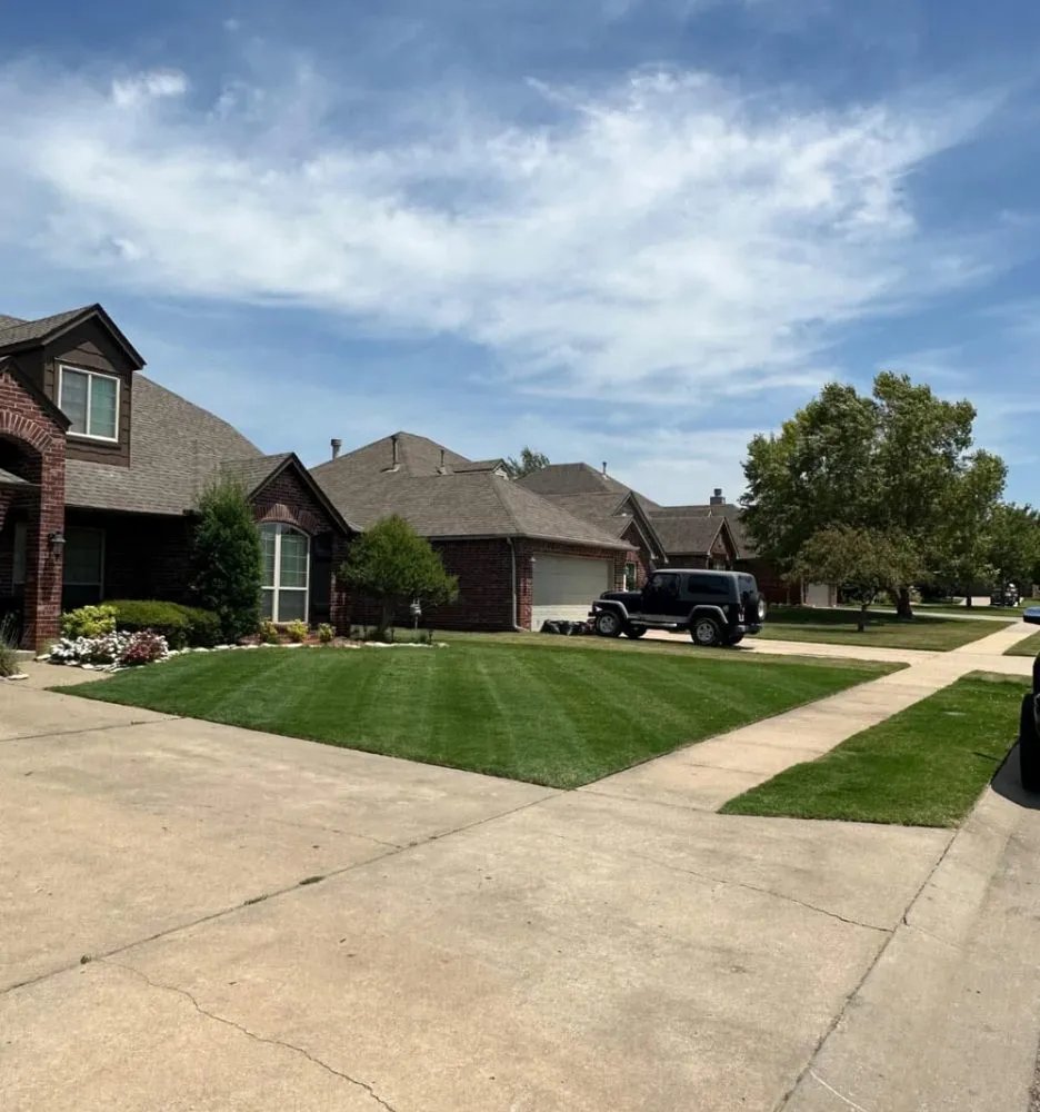 Top-rated landscape design experts serving Broken Arrow, OK - HH Lawn & Landscape