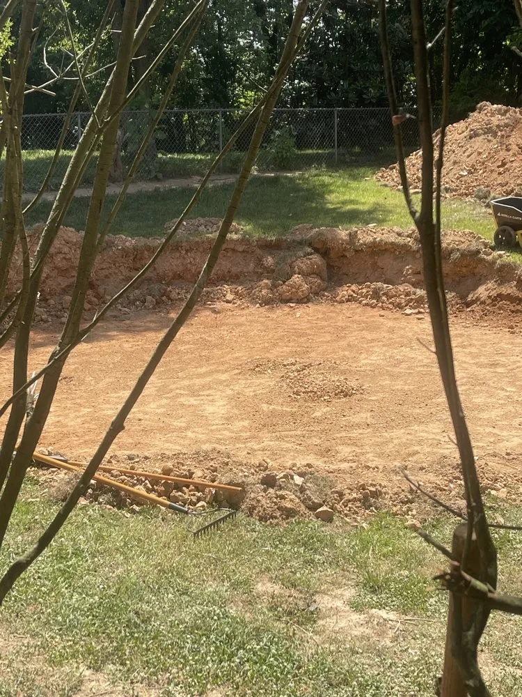 Custom residential landscaping for homes in Clarksville, TN by H&H lawn Care & Home Repair