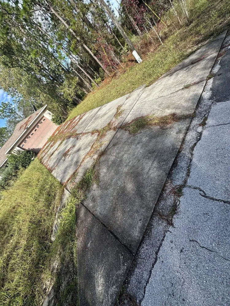 Reliable lawn care service for residential properties across Hernando, FL - H&H Lawn Care & Maintenance Services