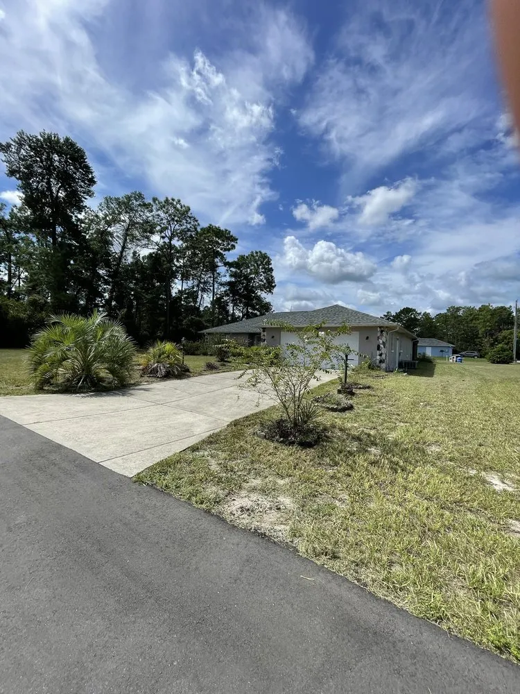 Local outdoor landscaping experts serving Hernando, FL - H&H Lawn Care & Maintenance Services