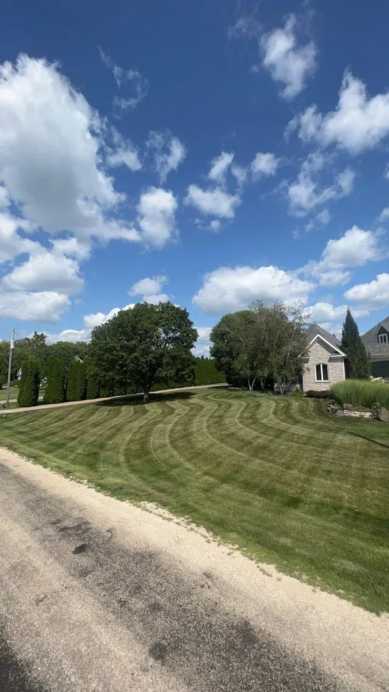 Expert yard maintenance in Fort Madison, IA by H&H Lawn Services