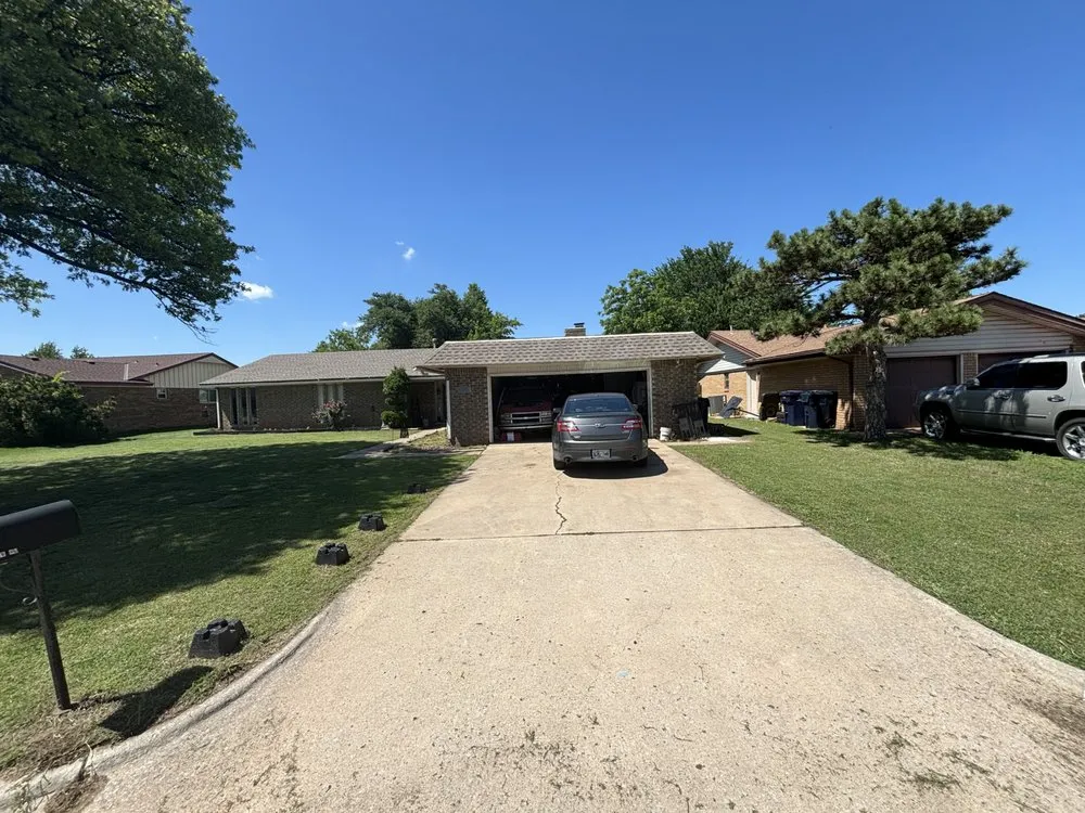 Expert yard maintenance experts serving Yukon, OK - H&H Mowing & More