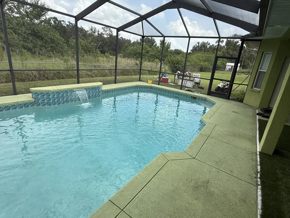 Top-rated outdoor landscaping in Auburndale, FL by H&H Pool Cleaning Service