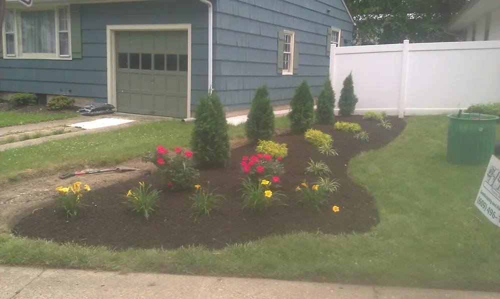 Expert yard cleanup service in Trenton, NJ - H&H Property Maintenance