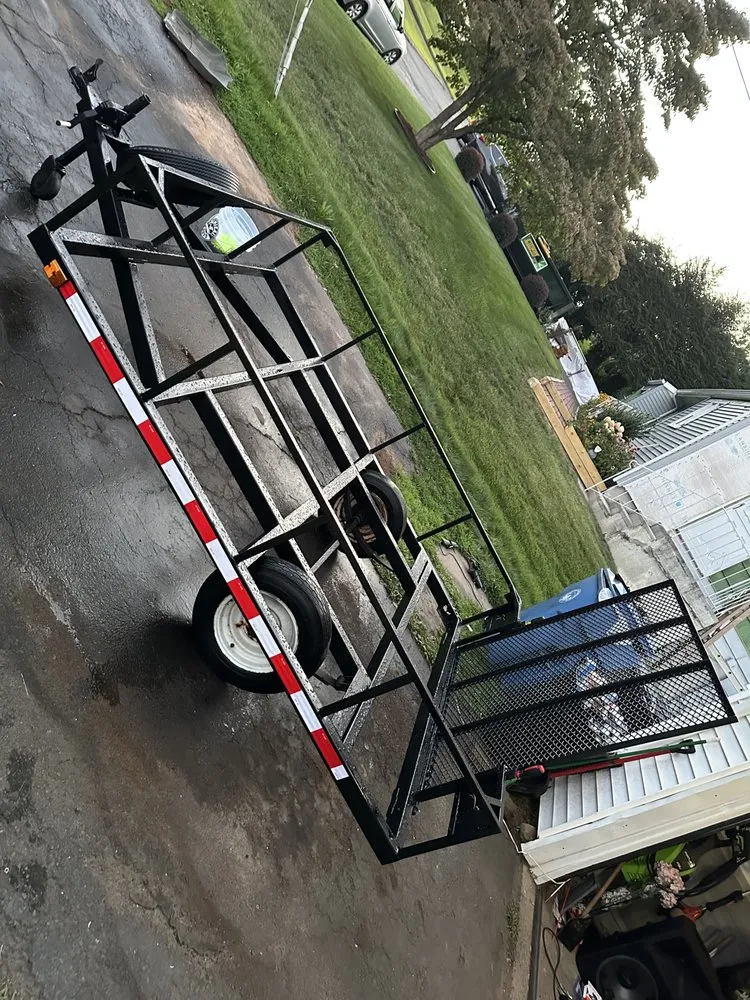 Custom yard maintenance experts serving New Britain, CT - H&H Services