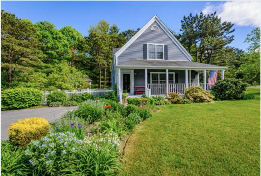 Local outdoor landscaping in Shelby Township, MI - H&H Snow Removal and Landscaping