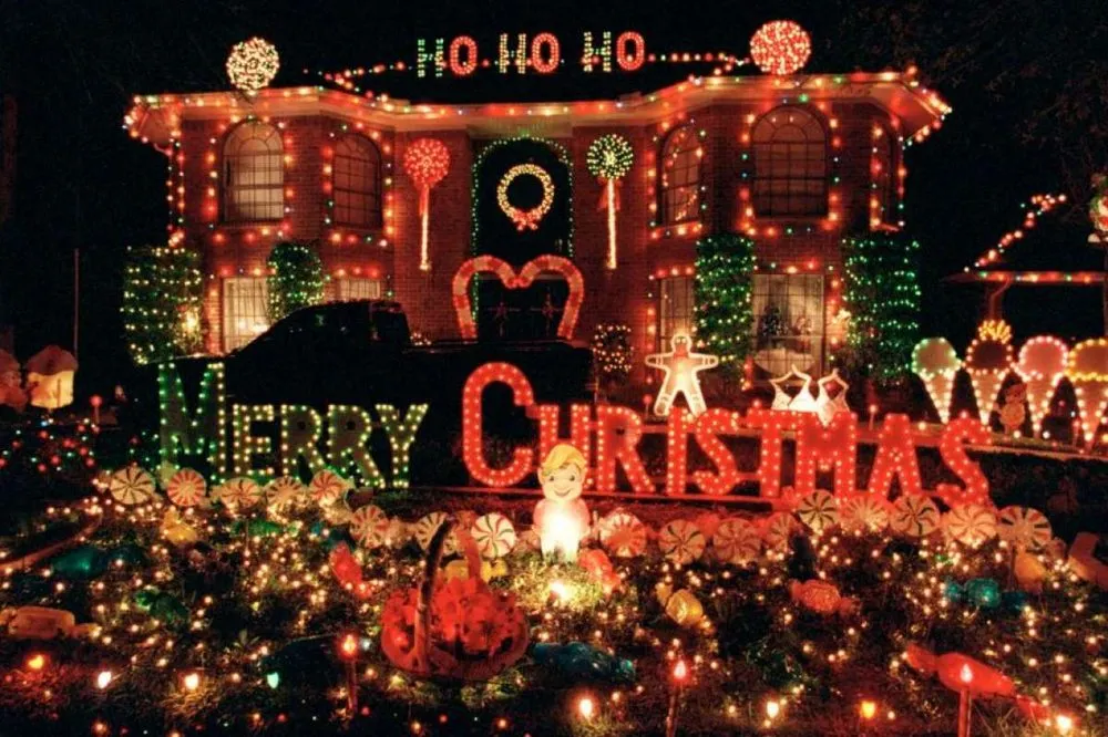 Custom lawn care service in Hilton Head Island, SC - HHI Holiday Lighting Professionals