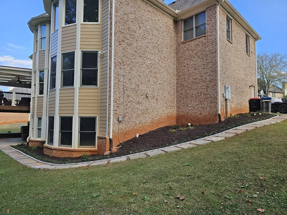 Custom lawn mowing service for homes across Tucker, GA - Hi-Definition Landscape