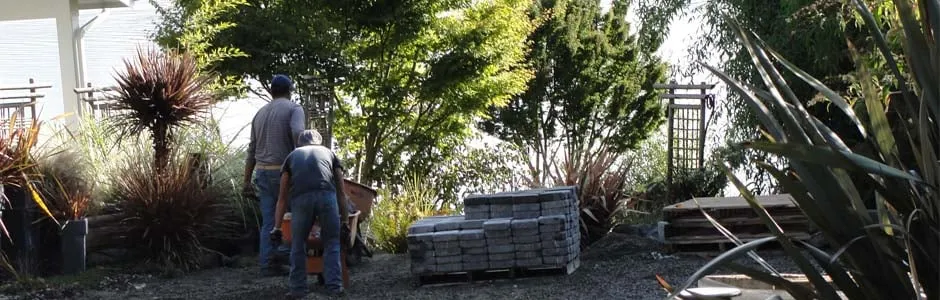 Professional landscape installation in Spanaway, WA by Hi Tech Landscaping