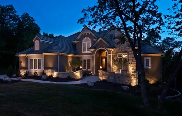 Hi Tech Landscaping Logo