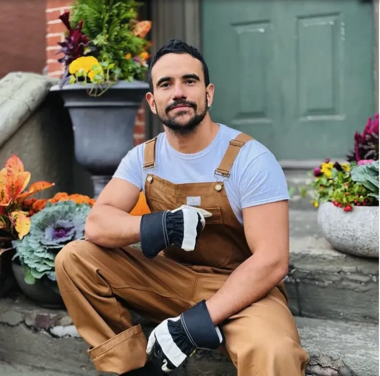 Professional garden landscaping in Jersey City, NJ by Hibiscus Planters