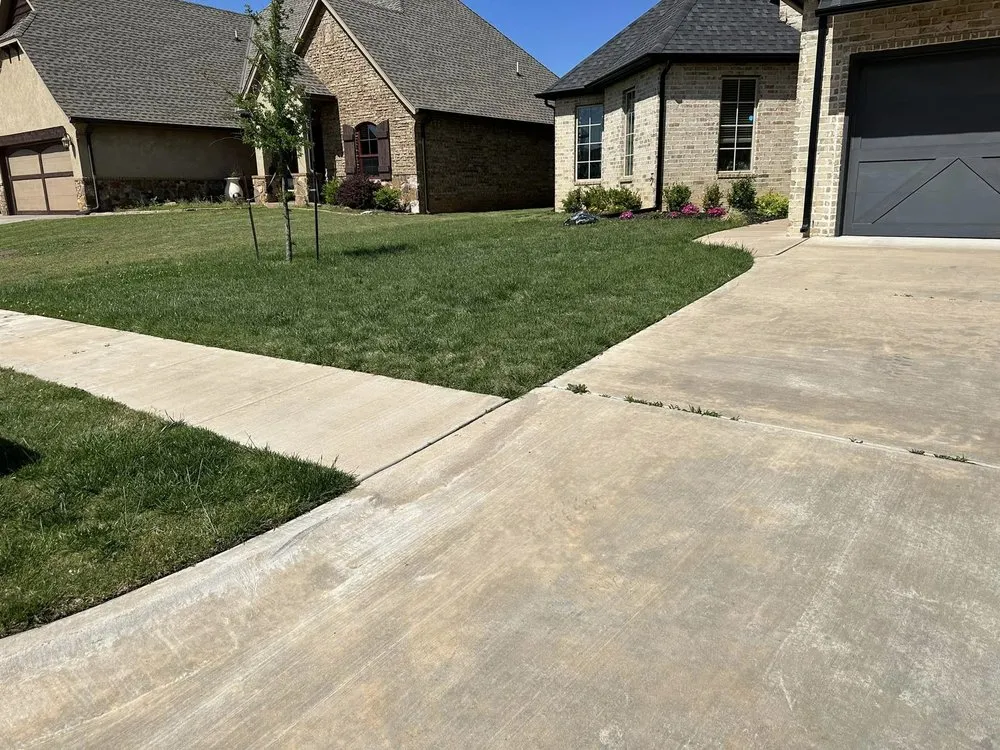 Reliable residential landscaping experts serving Guthrie, OK - Hickory Creek Enterprises