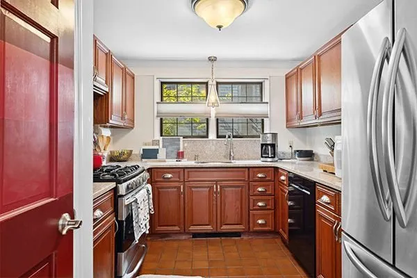 Affordable garden landscaping with custom design in Hyannis, MA by Hickory Harbor Homes