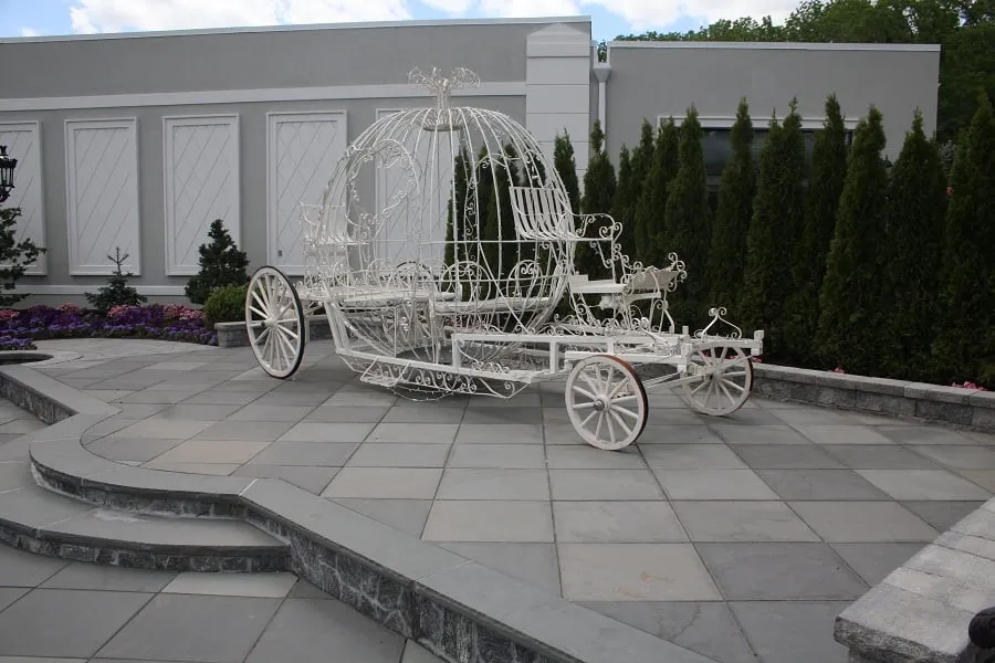 Expert landscape installation experts serving Tuxedo, NY - Hickory Hollow Landscapers Ltd.